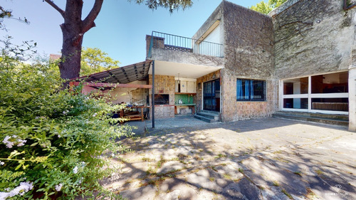 Imagen 14 de 17 de Se Vende Padron Único, 2 Casas, Fondo, Barbacoa, Piscina Y Garage, Ideal Empresa / Nuevo Proyecto / Gran Familia Brazo Oriental