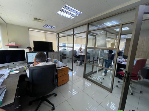 Excelente Ubicación, Ed. Torre Empresarial