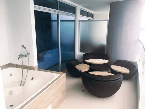 Imagen 8 de 12 de Arriendo Departamento Grand Diamond Beach - Tonsupa
