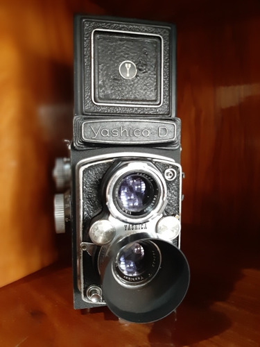 Yashica D