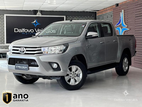 Toyota Hilux Cd 4x2 Srv 2.7 16v