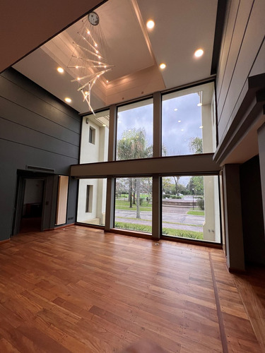 Casa En Venta En Camino Real, Boulogne, San Isidro