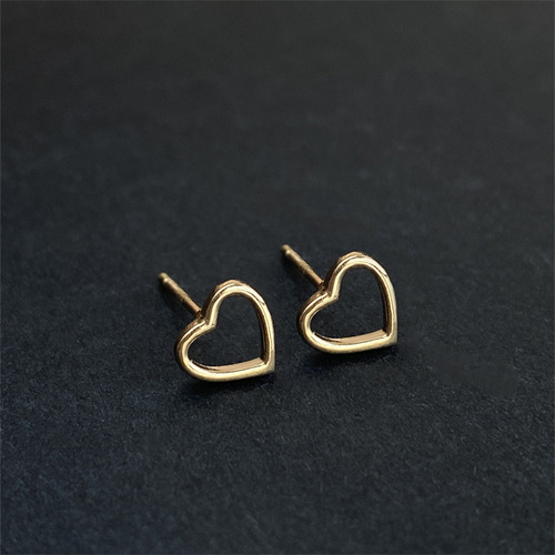 Pendientes En Forma De Corazón Con Diseño De Amor Hueco, Sim