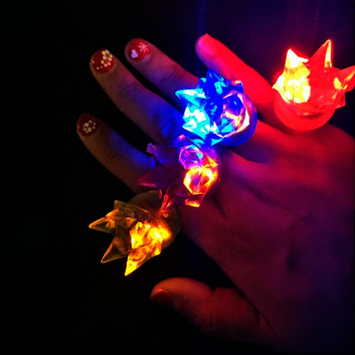 Imagem 4 de 6 de Anel Pisca Para Festa - Kit 20 Unidades
