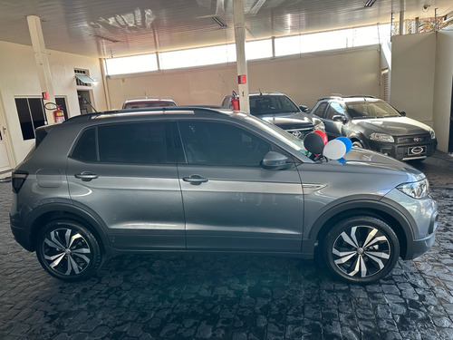 Volkswagen T-Cross 1.0 200 TSI TOTAL FLEX COMFORTLINE AUTOMÁTICO