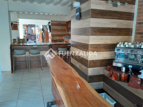 Local Comercial En Venta En Quintero, Con Patente Completa