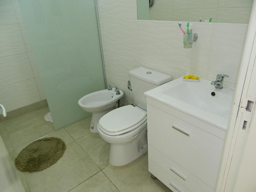 Excelente Ph 3 Ambientes. Completamente Reciclado!