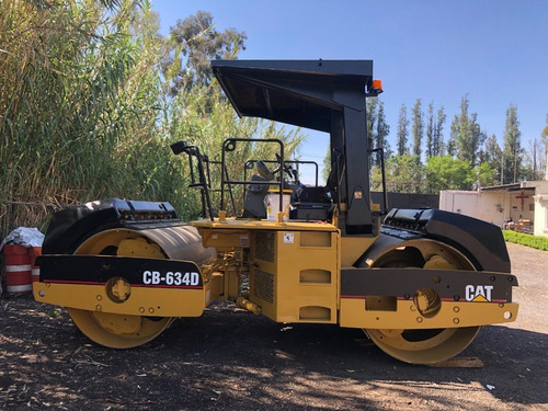 Imagen 7 de 8 de Vibrocompactador Cat Cb-634d Renta O Venta