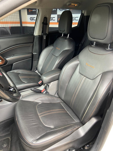 Fiat Toro 2.0 Volcano 4x4 Aut. 4p