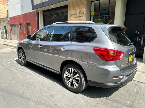 Nissan Pathfinder 3.5 R52 Sense