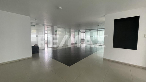 Consultorio Y Oficinas En Renta En Periferico Norte, Bosque Ce Echegaray, Naucalpan De Juarez.