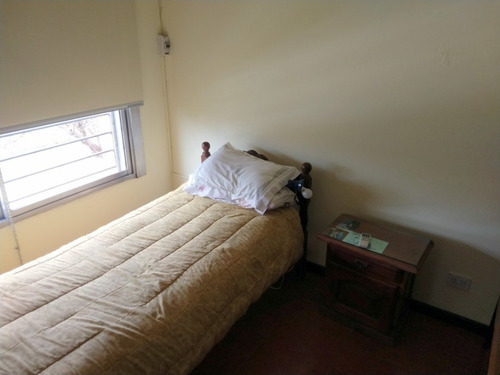 Imagen 6 de 14 de Casa En Venta En Burzaco Este