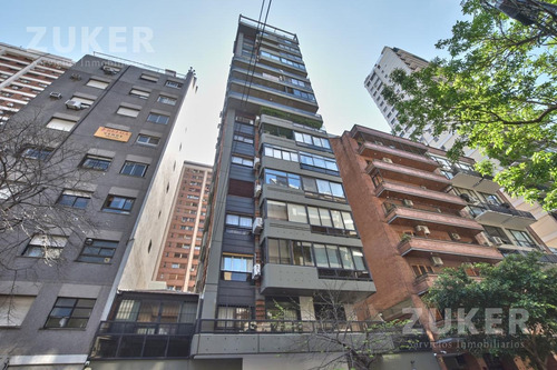Imagen 2 de 30 de Belgrano - 4 Amb _ Categoría ! Patio Con Parrilla De 150 Metros ! Cochera . Unico !