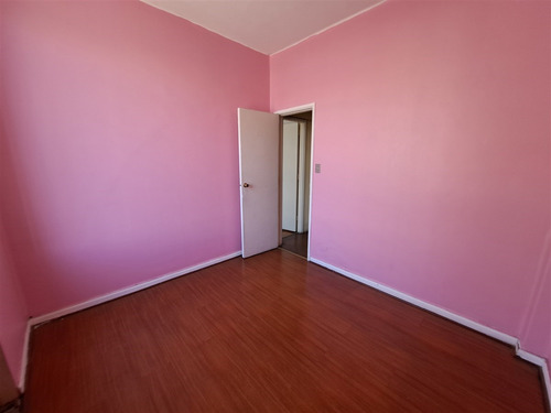 Departamento En Venta De 4 Dorm. En Paseo Bulnes, Santiago