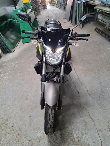 Imagem 2 de 8 de Yamaha Mt 03 321 Abs