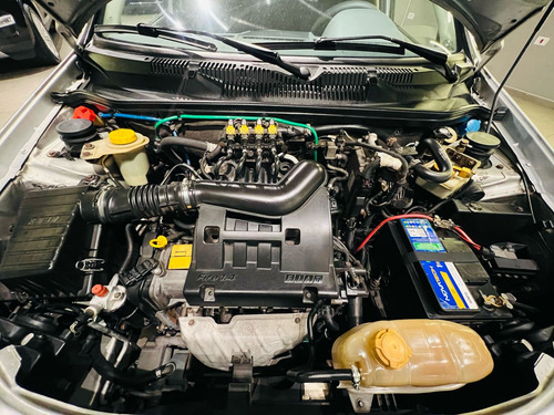 Fiat Siena 1.4 Elx Tetrafuel 4p Tetra-combustible