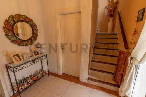 Imagen 25 de 30 de Venta - Casa - Bº La Damasia - San Fernando