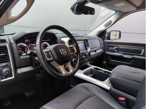 RAM 1500 5.7 Laramie Nigth Edition