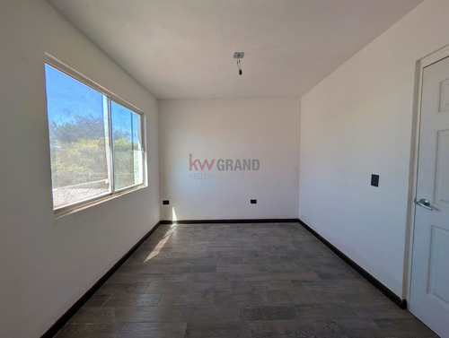 Casa En Venta En Banus Residencial Santa Cruz De Las Flores