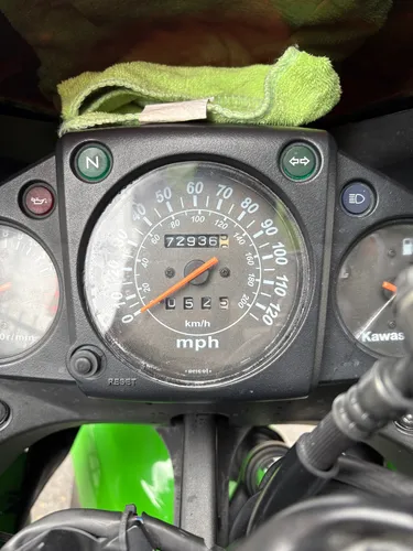 Kawasaki Ninja 250 R Modelo 2011 , 73000 Km