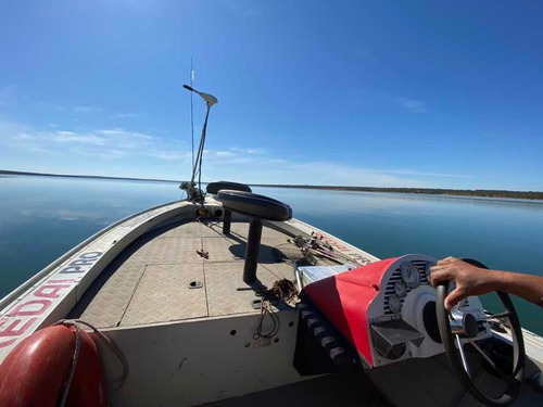 Lancha Maresia 6,00m Evinrude 75 Hp 2011