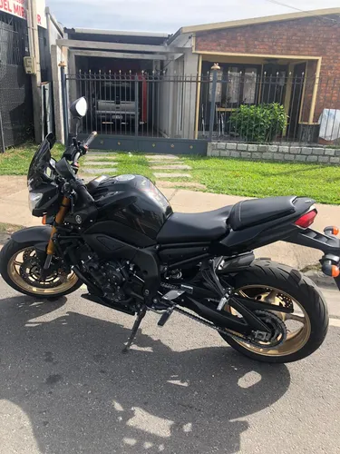 Yamaha Fz8