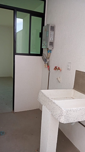 Disponible Departamento Muestra, Frente Alberca Super Precio De Remate Exclusivo Para Pago De Contado