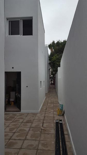 Venta Departamento 2 Dormitorios Duplex Pasillo Patio Exclusivo Dos Baños Arroyito Rosario