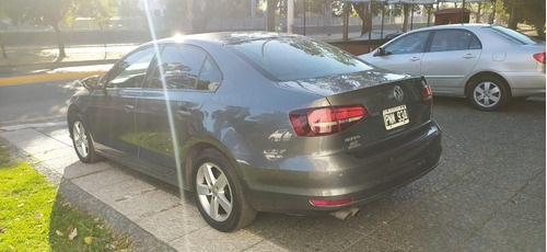 Imagen 6 de 20 de Volkwagen Vento Advance Plus At