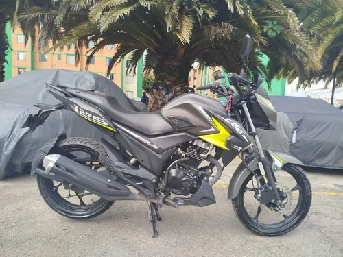 Akt Cr4