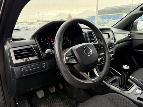 Ssangyong Musso Grand 2.2
