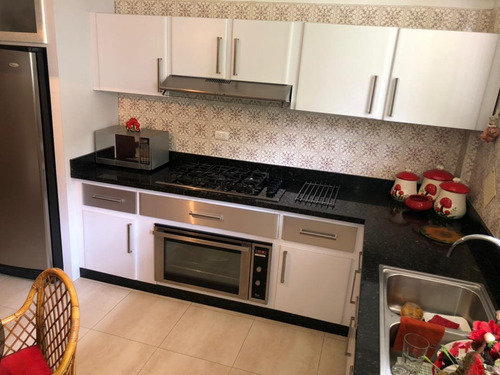 Imagen 8 de 14 de Hermosa Quinta En Venta, Urbanización San Luis.