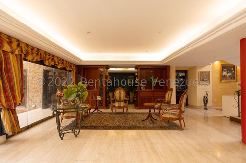 Colinas De Los Ruices !! Espectacular Quinta 802 M2 Terreno, 650 M2 Const., 4 Hab, 2 Estudios, 6 Baños, 4 Pe, Bar, Parrilera, Planta Eléctrica, Hermosas Áreas Verdes Y Sociales. Una Verdadera Joya !!