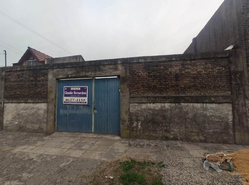 Imagen 1 de 8 de Galpon En Venta En Moron Norte