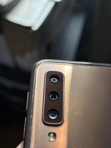 Samsung Galaxy A7 (2018) 64 Gb Dorado 4 Gb Ram (usado) Dorado (Usado)