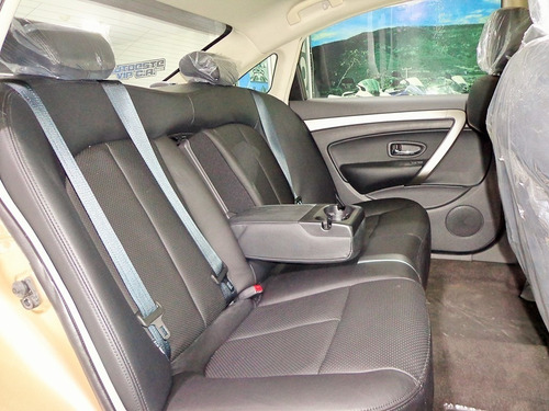 Imagen 7 de 9 de Dongfeng A60 2022 4x2 Automático