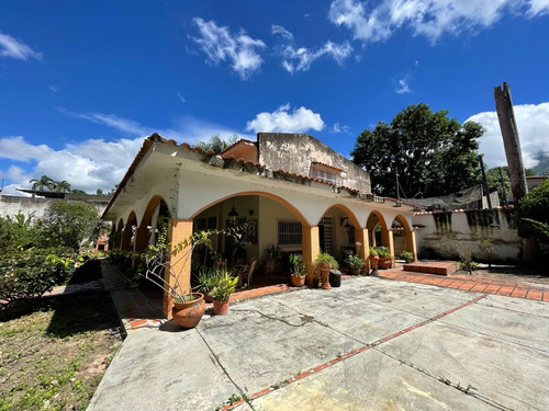 Venta Amplia Casa El Piñal  El Limon  Maracay Aragua