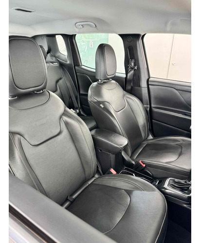 Jeep Renegade 1.3 T270 TURBO FLEX LONGITUDE AT6
