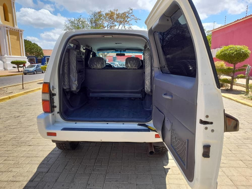 Imagen 5 de 15 de Toyota Prado Vx