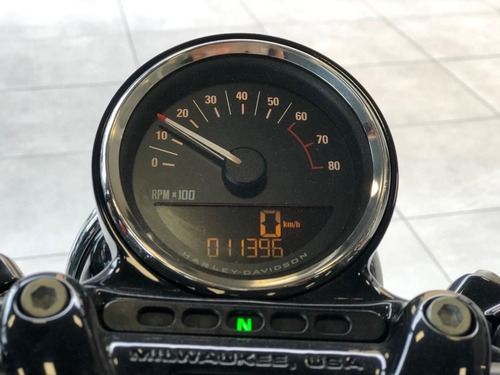 Imagem 14 de 15 de Harley-davidson Sportster Roadster