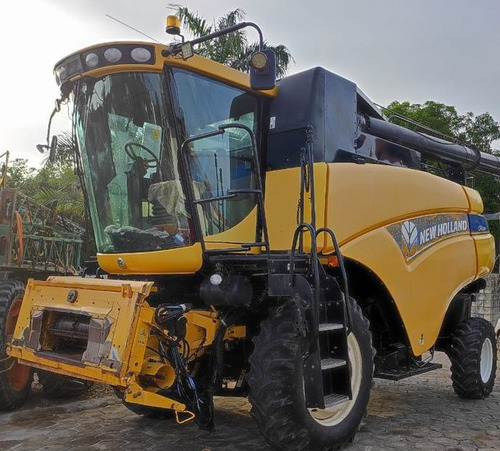 Colheitadeira New Holland Cr 5080 Ano 2013