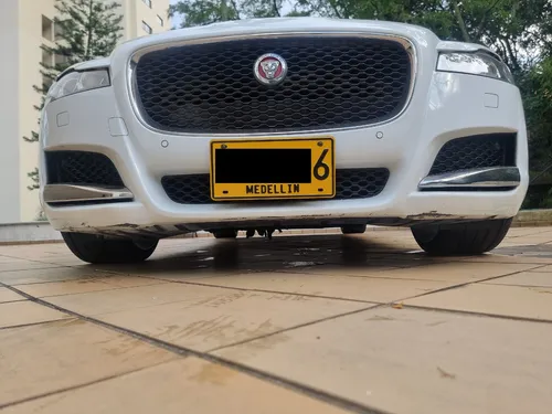 Jaguar XF 2.0 Prestige