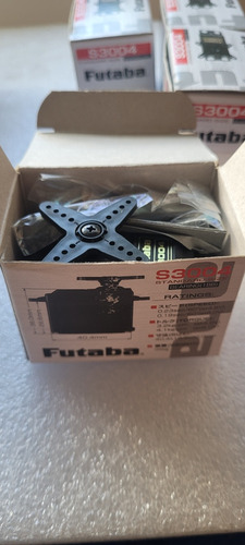 Servo estándar Futaba S3004