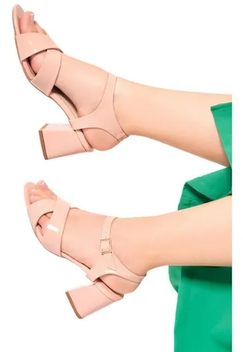 Zapatos cubanos de mujer sales