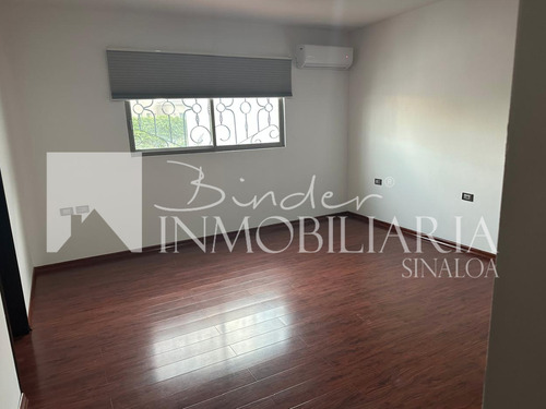 Casa En Residencial Privado, Col. Scally, Los Mochis Sinaloa