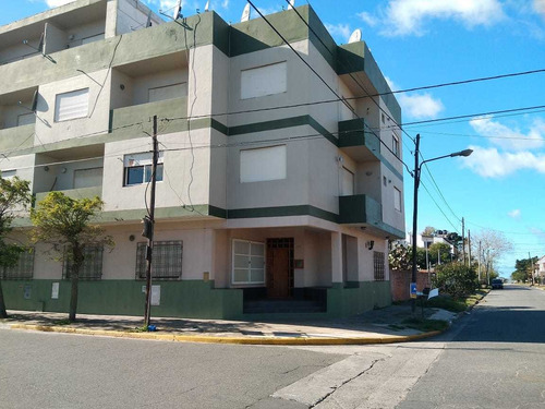 Imagen 1 de 11 de Departamento Monoambientes, Mar Del Tuyú (120404)