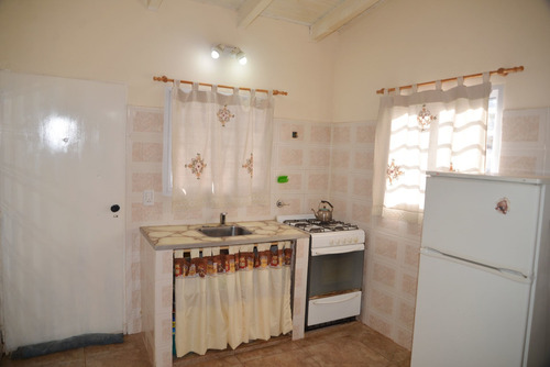 Imagen 9 de 30 de Venta Casa 4 Amb.+ Hospedaje 12 Hab. Villa Gesell