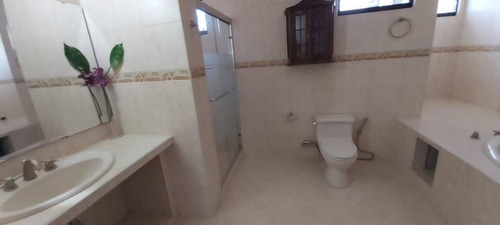Imagen 7 de 14 de 137028 Gabriela Piñango 0424-4607788 Alquiler Casa Colinas Guataparo