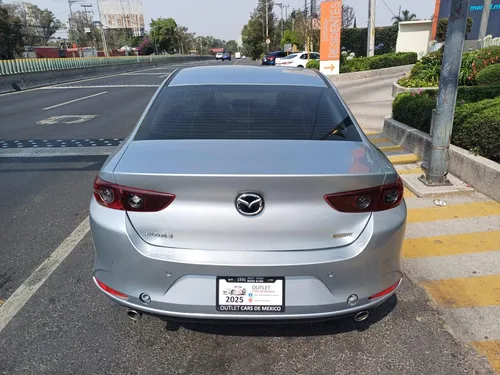 Mazda 3 2023