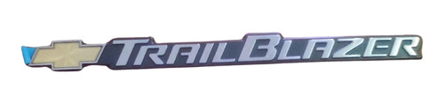 Emblema Compuerta Chevrolet Trailblazer 2002-2004 Original